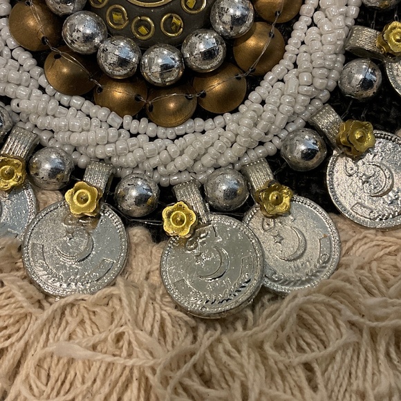 Bohemian Chic Crossbody Bag in Black and Cream - Picture 13 of 13